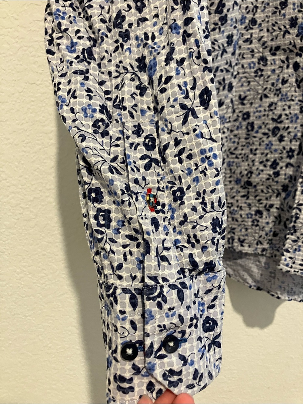 Men's Floral Button Down - Picture 5 of 5